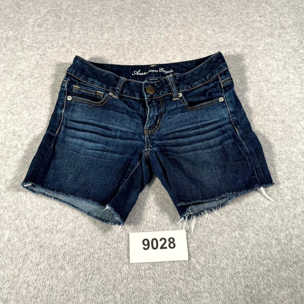 American Eagle Outfitters Shorts Womens 4 Blue Denim Cotton Stretch Raw Hem